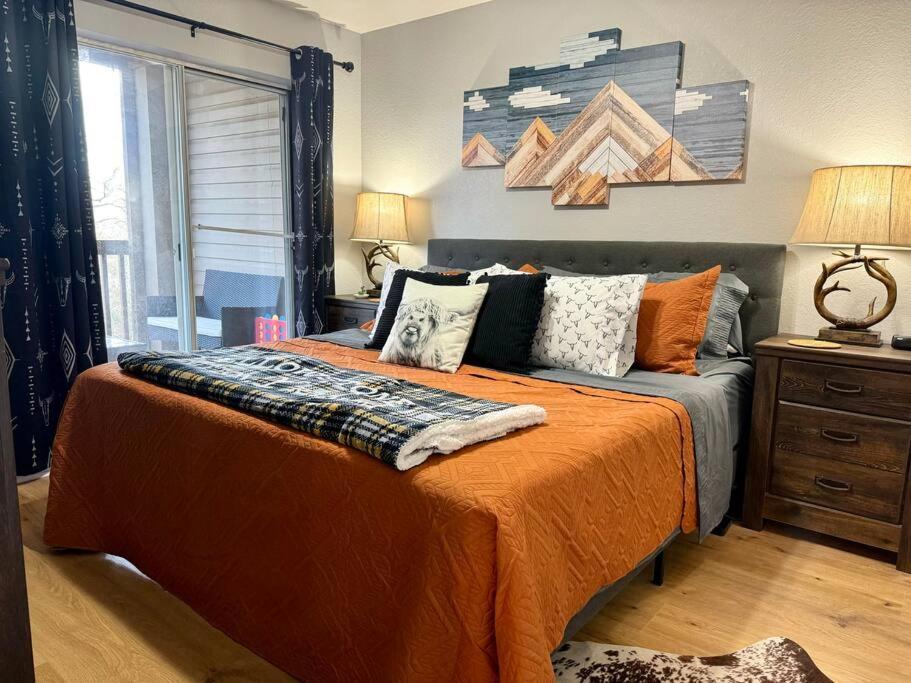 Modern Comfort: Updated Cozy Condo In Indian Point แบรนสัน ภายนอก รูปภาพ